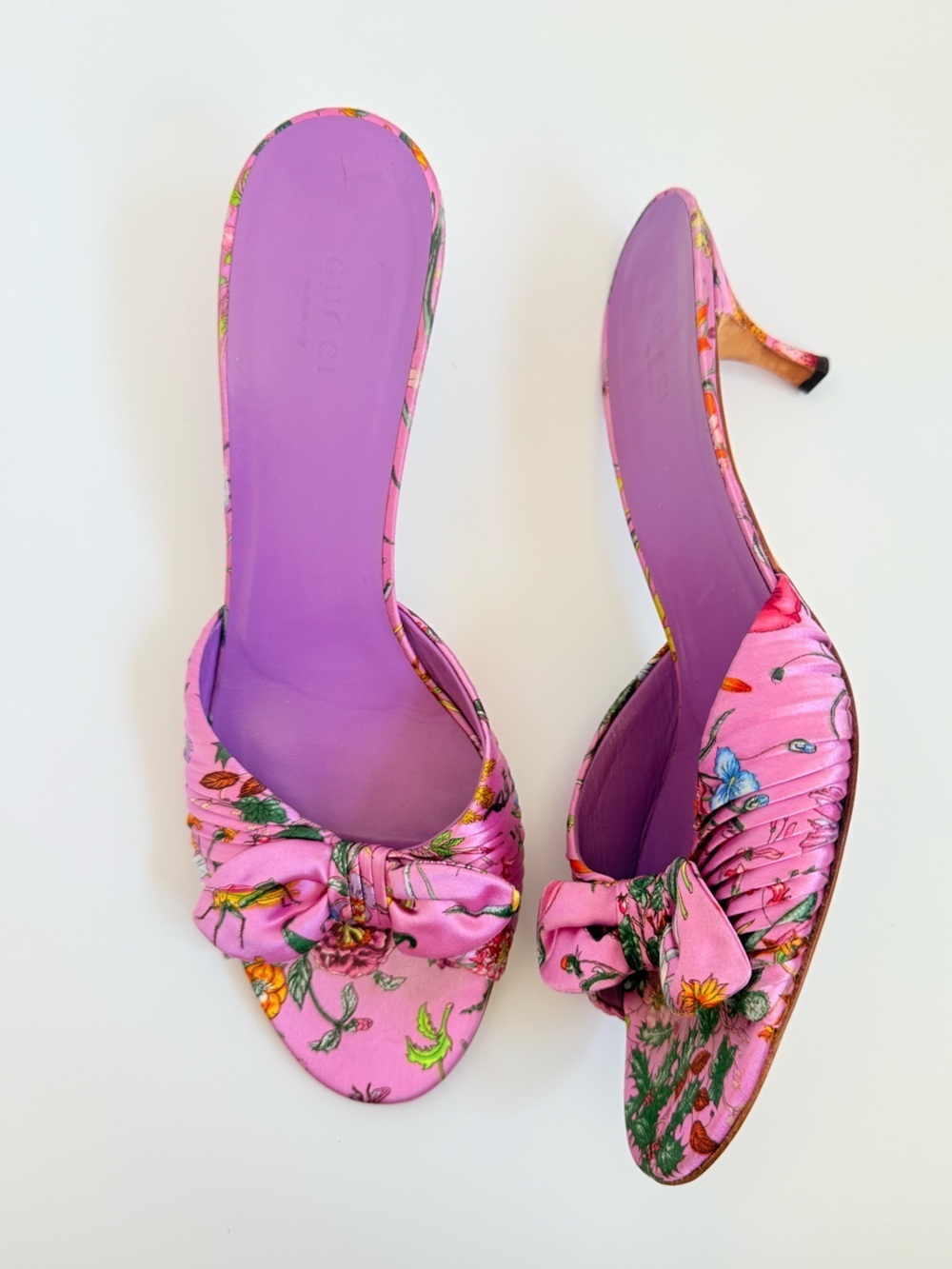 Gucci Flora Satin Bow Mule Heels Pink Cyclamen Floral Sandals US 10 Vintage Y2K